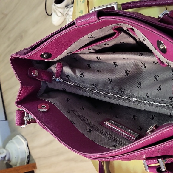 Snob Essentials Aubergine 24 Hour Tote - Picture 14 of 16